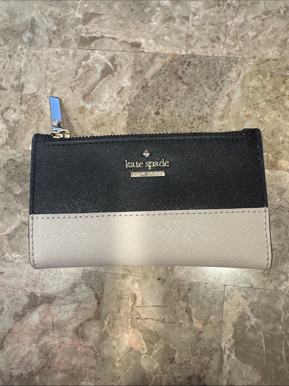 kate spade Black and Cream Zip Card Wallet